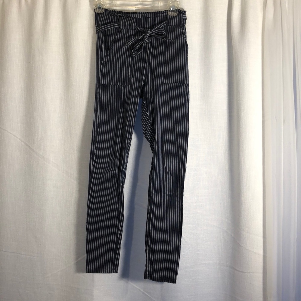 Dark blue and white striped stretchy pants